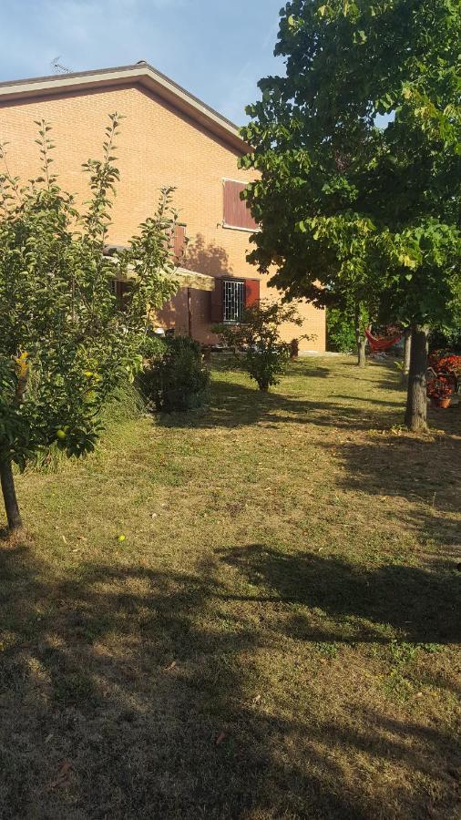 B&B I Girasoli Monte San Pietro Екстер'єр фото